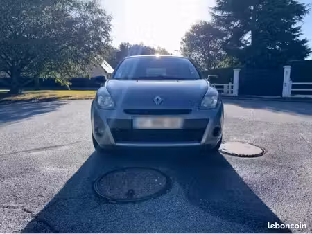 Renault Clio 1.6 110