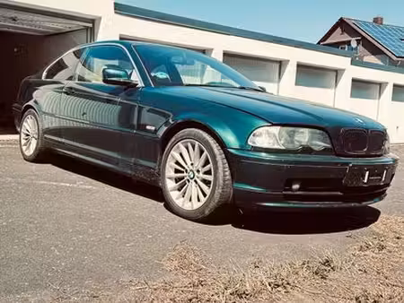 BMW Série 3 323i 2.5 170
