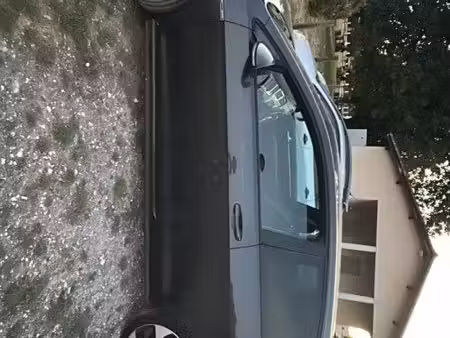 Volkswagen Golf GTI 2.0 TSI 220
