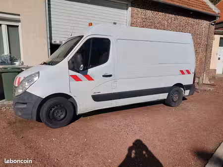 Renault Master 2.3 dCi 125