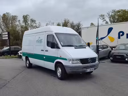 Mercedes-Benz Sprinter 2.7 156