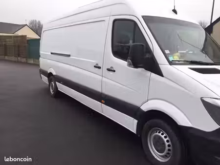 Mercedes-Benz Sprinter 2.1 129
