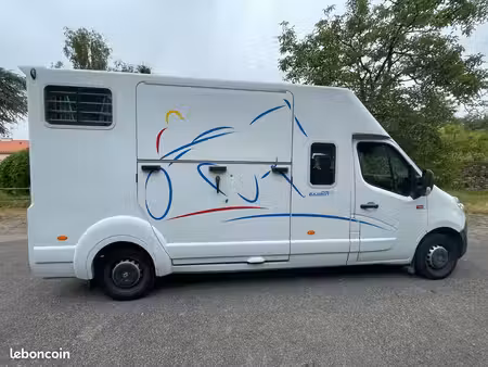 Renault Master 2.3