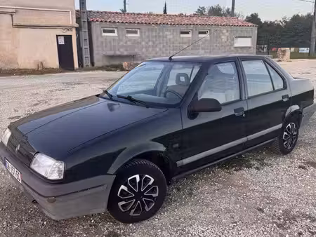 Renault R19 