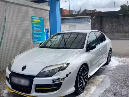 Renault Laguna 2.0 dCi 130