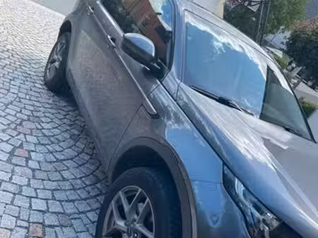 Land Rover Discovery Sport D180 2.0 180 4x4