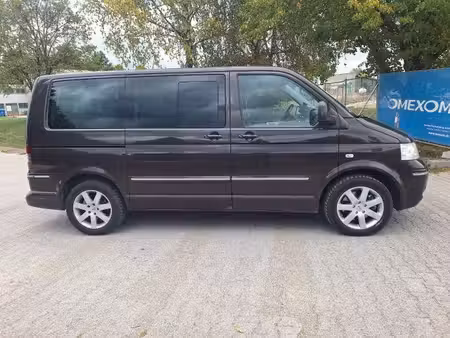 Volkswagen Transporter T5 2.5 TDI 174