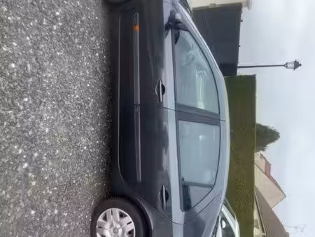 Renault Laguna 1.9 dCi 110