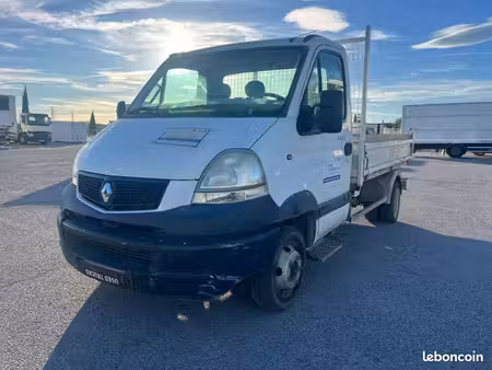 Renault Mascott V6 3.0