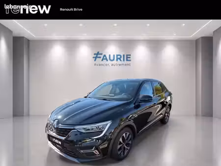 Renault Arkana E-Tech 1.6 145 Techno