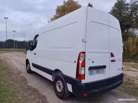 Renault Master 2.3 dCi 135