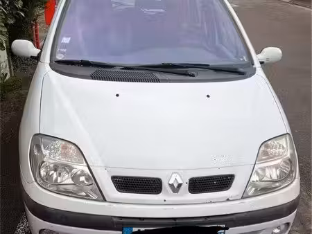 Renault Scénic 2.0 140