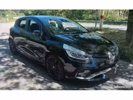 Renault Clio RS Trophy 1.6 T 220