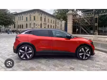 Renault Mégane E-Tech 220 Iconic