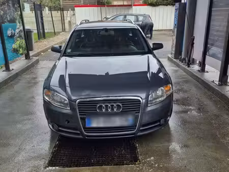 Audi A4 V6 2.5 TDI 155