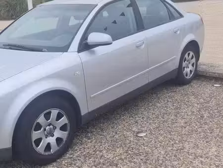Audi A4 V6 2.5 TDI 155