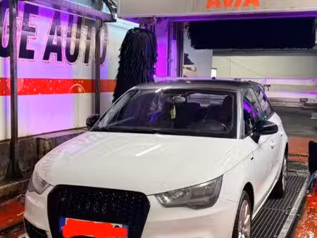 Audi A1 TDI 90 S line