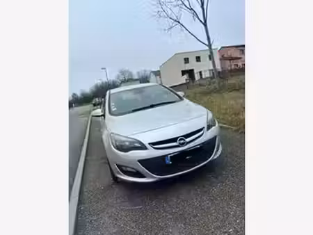 Opel Astra 1.6 CDTI 110 Cosmo