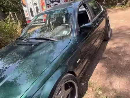 BMW Série 3 330d 3.0 183