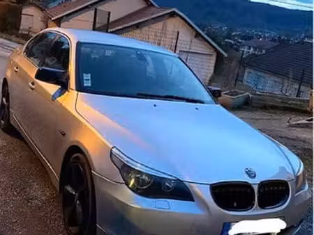BMW Série 5 530d 3.0 218