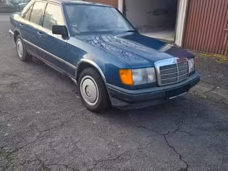 Mercedes-Benz Classe E 260 E