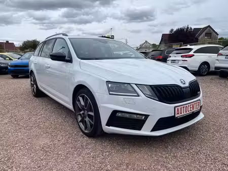 Škoda Octavia RS 2.0 TSI 245