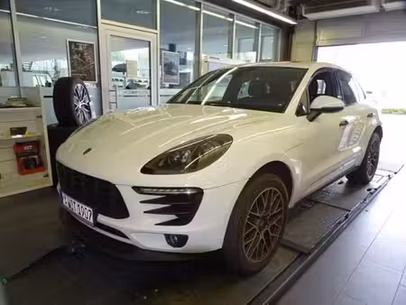 Porsche Macan 2.0 252 4x4