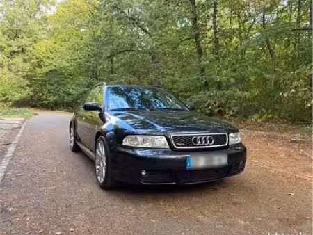 Audi A4 RS4 V6 2.7 T 265 quattro