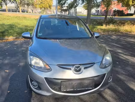 Mazda Mazda2 MZR 75