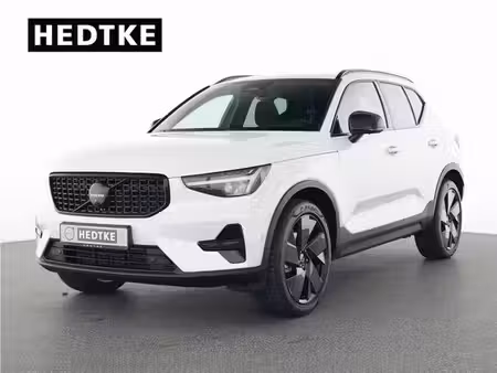 Volvo XC40 B4 2.0 197 Black Edition