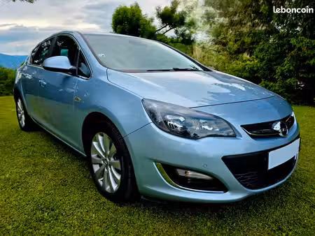 Opel Astra 1.4 140 Cosmo