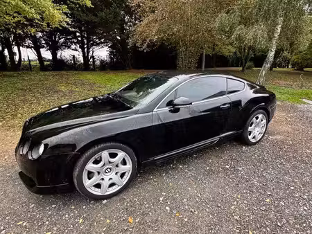 Bentley Continental W12 6.0 560