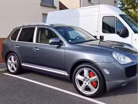 Porsche Cayenne Turbo V8 4.5 450 4x4