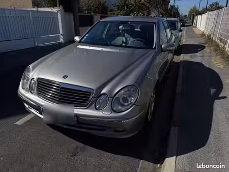 Mercedes-Benz Classe E E 320 177