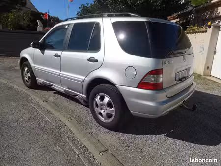 Mercedes-Benz Classe M ML 270 4Matic