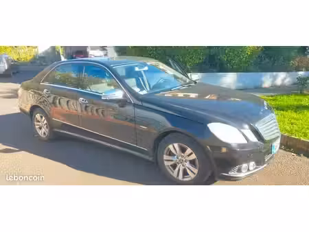 Mercedes-Benz Classe E E 250 2.1 150