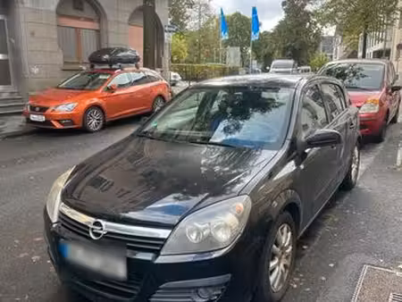 Opel Astra 1.5 90