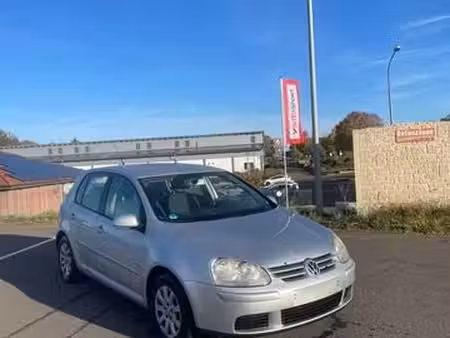 Volkswagen Golf 1.9 TDI 105