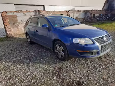 Volkswagen Passat 1.6 102 Trendline