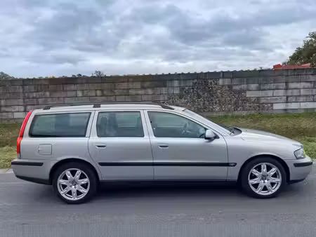 Volvo V70 D5 2.4 163