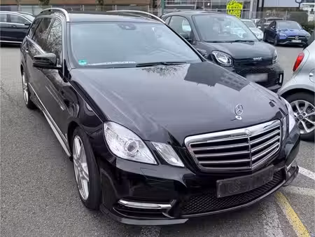 Mercedes-Benz Classe E E 200