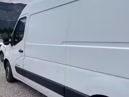 Renault Master 2.3 dCi 135