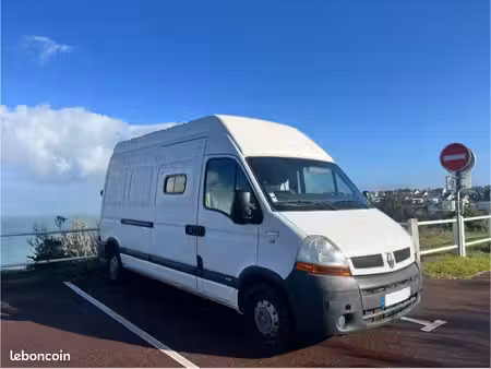 Renault Master 2.5 dCi 120