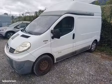 Renault Trafic 2.0 dCi 115