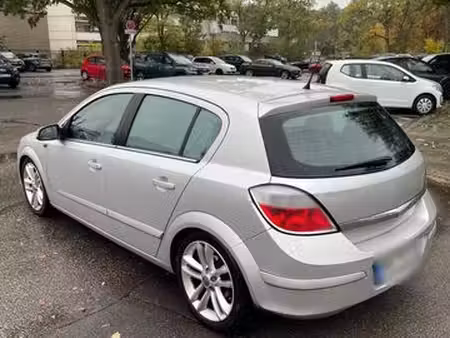 Opel Astra 1.8 125