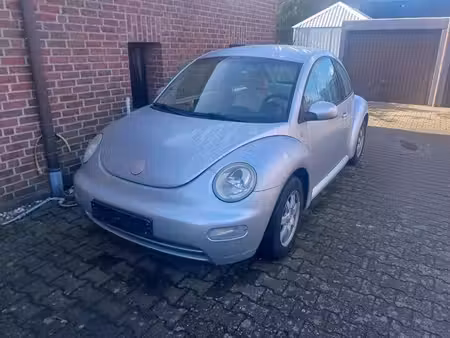 Volkswagen New Beetle 1.6 102