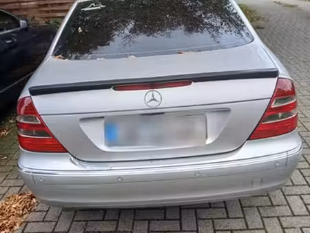 Mercedes-Benz Classe E E 220 2.1 150