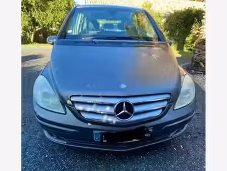Mercedes-Benz Classe B B 200