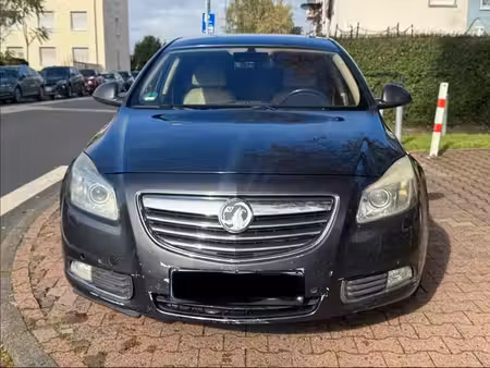 Opel Insignia V6 2.8 260 Cosmo 4x4