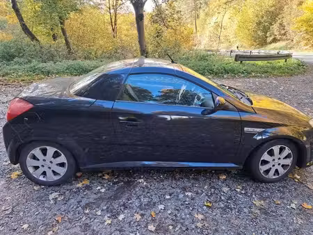 Opel Tigra Twintop 1.8 125
